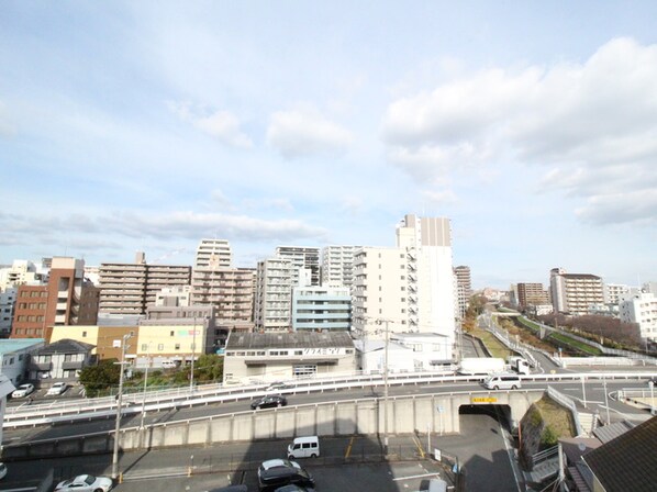 ブエナビスタ江坂広芝町の物件内観写真